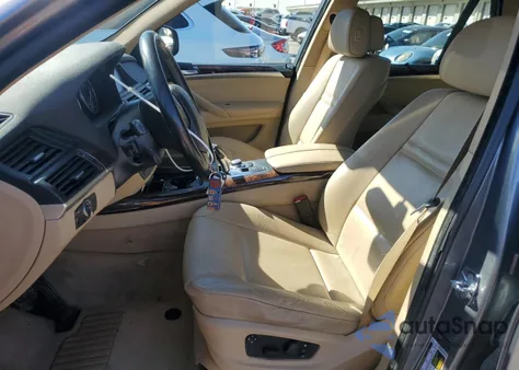 2009 BMW X5 xDrive30I z USA, uszkodzony, nr VIN 5UXFE43519L267698